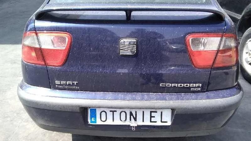 SEAT CORDOBA BERLINA (6K2) '1999 STELLA AZUL