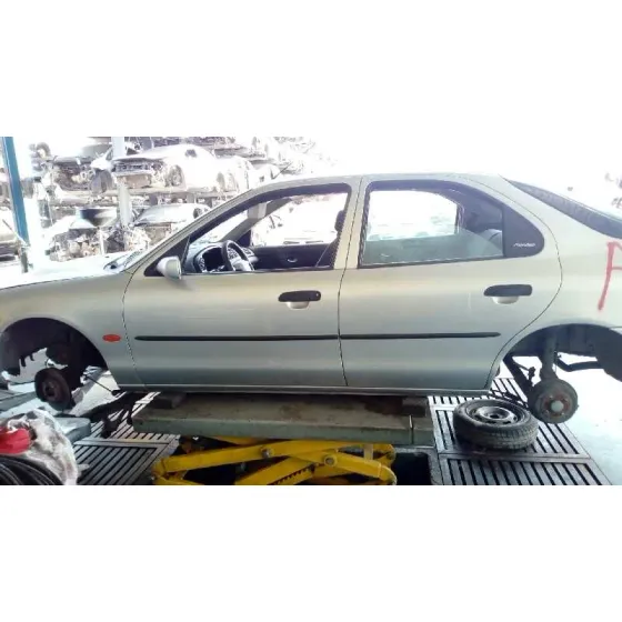 FORD MONDEO BERLINA (GD) '1999 GHIA PLATA