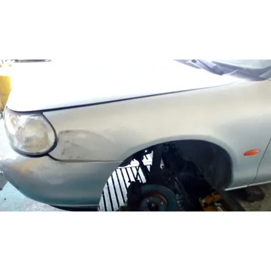 FORD MONDEO BERLINA (GD) '1999 GHIA PLATA