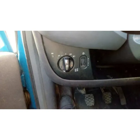 MERCEDES CLASE A (W168) '1999 170 CDI (168.008) AZUL