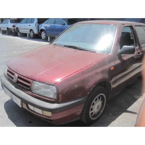 VOLKSWAGEN VENTO (1H2) '1994 CL GRANATE