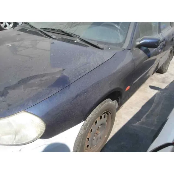 FORD MONDEO BERLINA (GD) '1998 AMBIENTE VERDE