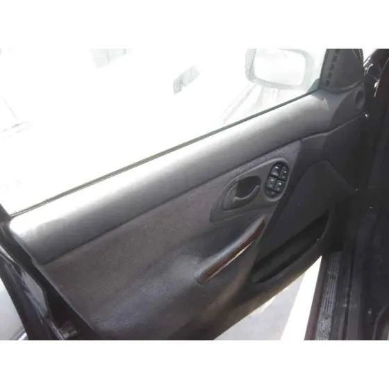 FORD MONDEO BERLINA (GD) '1998 AMBIENTE VERDE