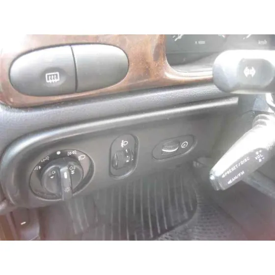FORD MONDEO BERLINA (GD) '1998 AMBIENTE VERDE