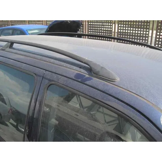 FORD MONDEO BERLINA (GD) '1998 AMBIENTE VERDE