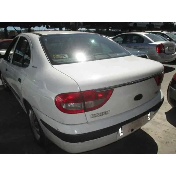 RENAULT MEGANE I FASE 2 BERLINA (BA0) '2000 1.6 16V AUTHENTIQUE (BA01/04/11) BLANCO