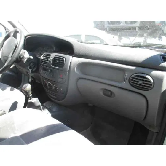 RENAULT MEGANE I FASE 2 BERLINA (BA0) '2000 1.6 16V AUTHENTIQUE (BA01/04/11) BLANCO