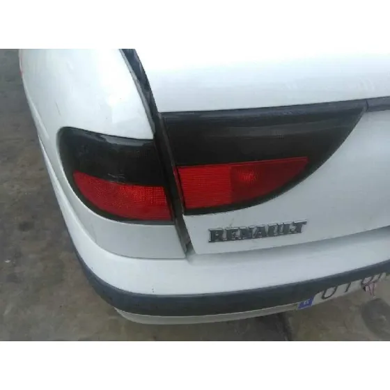 RENAULT MEGANE I CLASSIC (LA0) '1999 2.0 ALIZE BLANCO