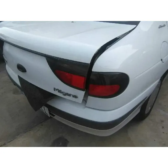 RENAULT MEGANE I CLASSIC (LA0) '1999 2.0 ALIZE BLANCO