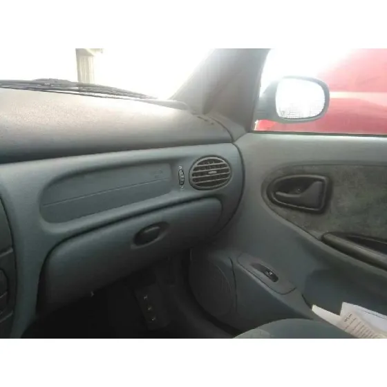 RENAULT MEGANE I CLASSIC (LA0) '1999 2.0 ALIZE BLANCO