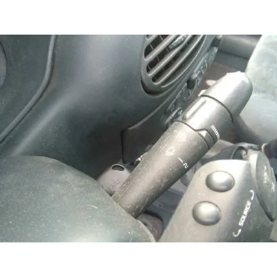 RENAULT MEGANE I CLASSIC (LA0) '1999 2.0 ALIZE BLANCO
