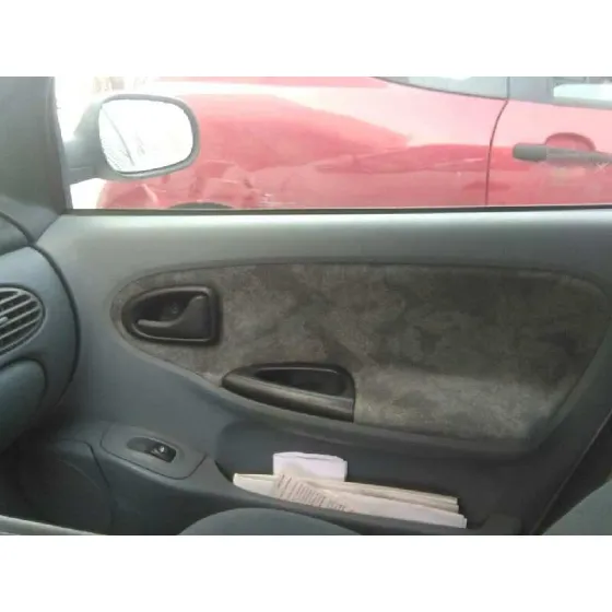 RENAULT MEGANE I CLASSIC (LA0) '1999 2.0 ALIZE BLANCO