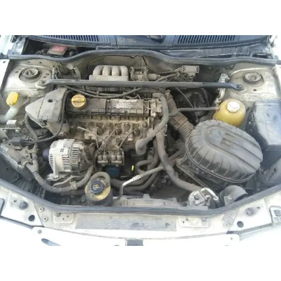 RENAULT MEGANE I CLASSIC (LA0) '1999 2.0 ALIZE BLANCO