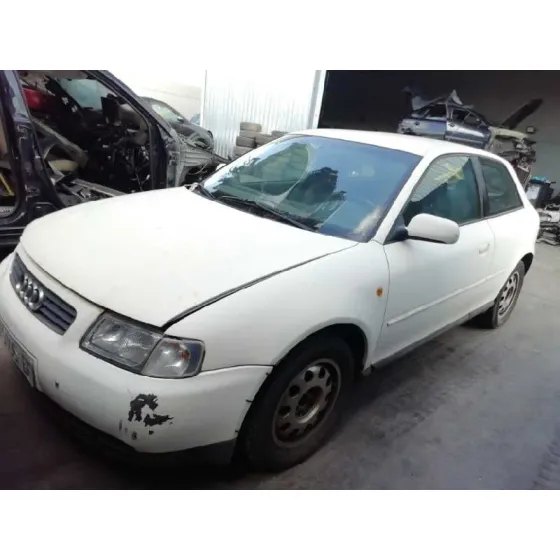 AUDI A3 (8L) '2000 1.9 TDI BLANCO