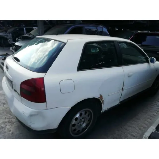 AUDI A3 (8L) '2000 1.9 TDI BLANCO