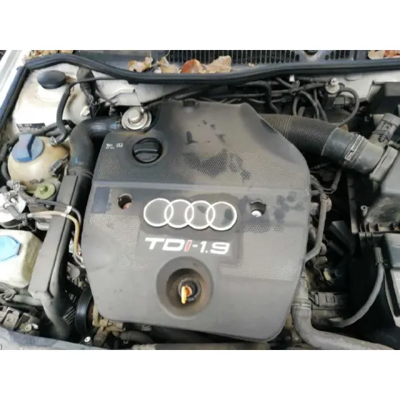 AUDI A3 (8L) '2000 1.9 TDI BLANCO