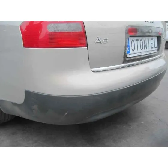 AUDI A6 BERLINA (4B2) '2000 2.5 TDI DORADO