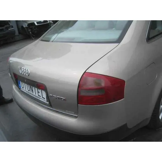 AUDI A6 BERLINA (4B2) '2000 2.5 TDI DORADO