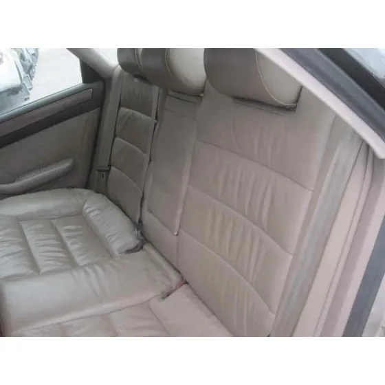 AUDI A6 BERLINA (4B2) '2000 2.5 TDI DORADO
