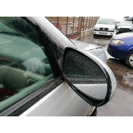 NISSAN ALMERA (N16/E) '2000 AMBIENCE GRIS PLATA