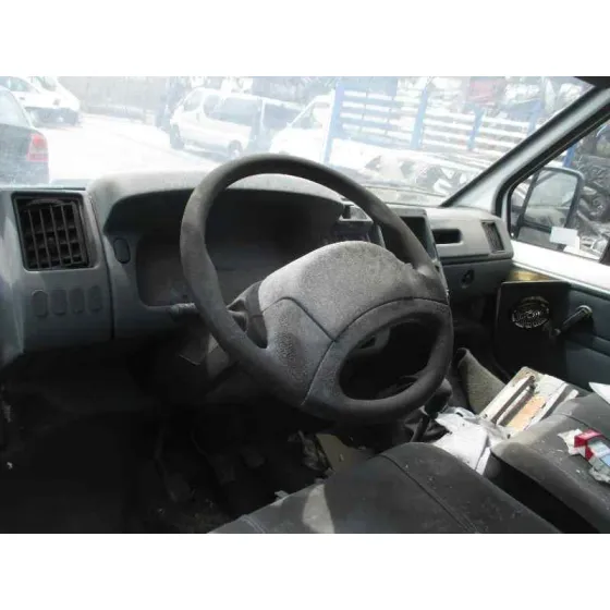 RENAULT TRAFIC (DESDE 5.89) '1999 1.9 DIESEL BLANCO