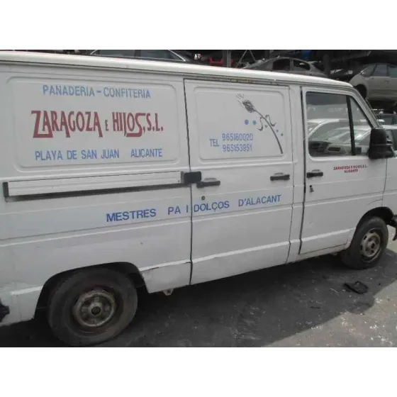 RENAULT TRAFIC (DESDE 5.89) '1999 1.9 DIESEL BLANCO
