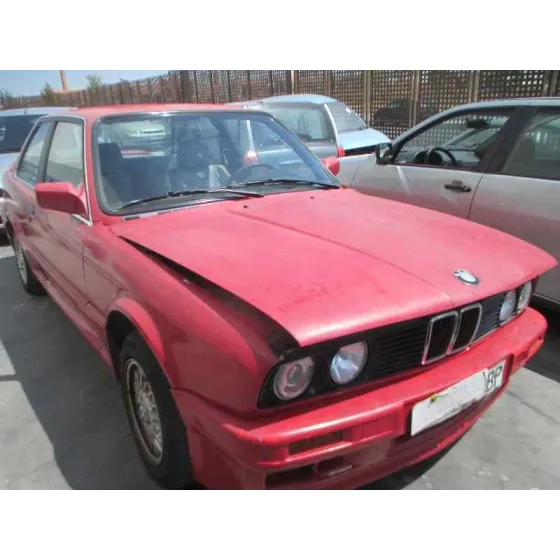 BMW SERIE 3 BERLINA (E30) '1990 316I ROJO