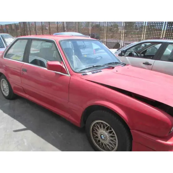 BMW SERIE 3 BERLINA (E30) '1990 316I ROJO