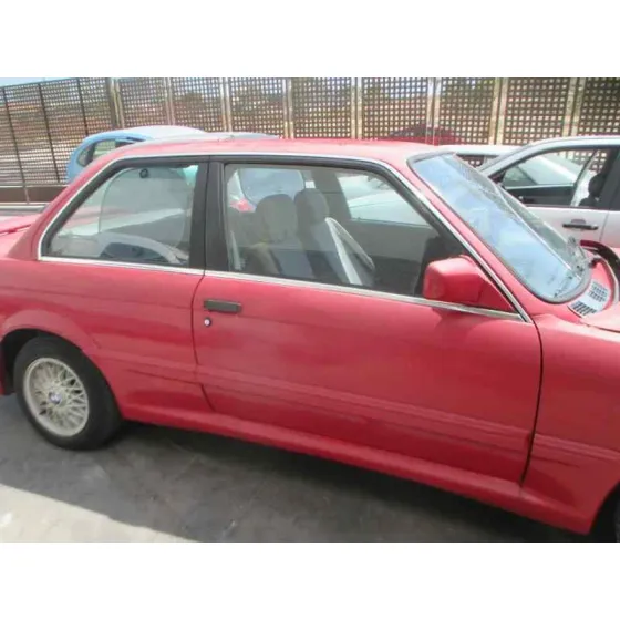 BMW SERIE 3 BERLINA (E30) '1990 316I ROJO