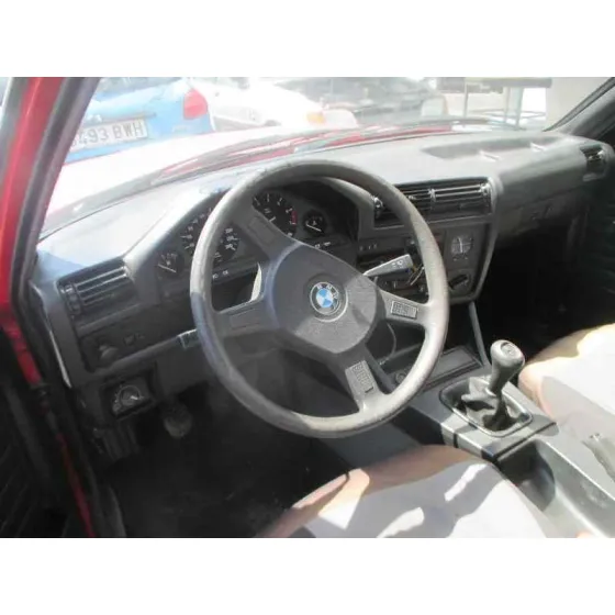 BMW SERIE 3 BERLINA (E30) '1990 316I ROJO