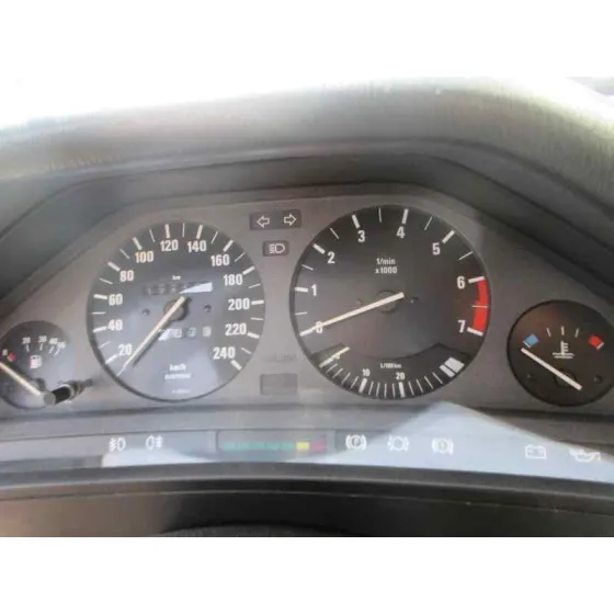 BMW SERIE 3 BERLINA (E30) '1990 316I ROJO