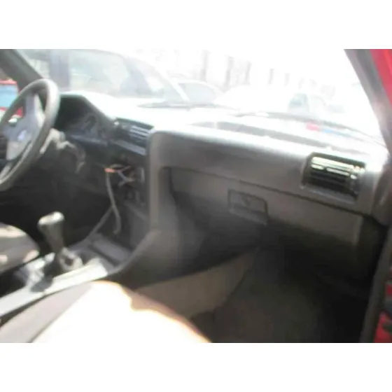 BMW SERIE 3 BERLINA (E30) '1990 316I ROJO