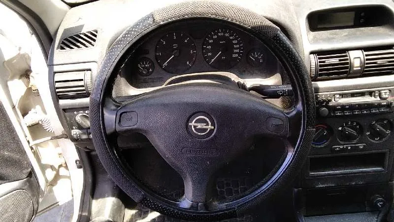 OPEL ASTRA G BERLINA '1999 COMFORT BLANCO