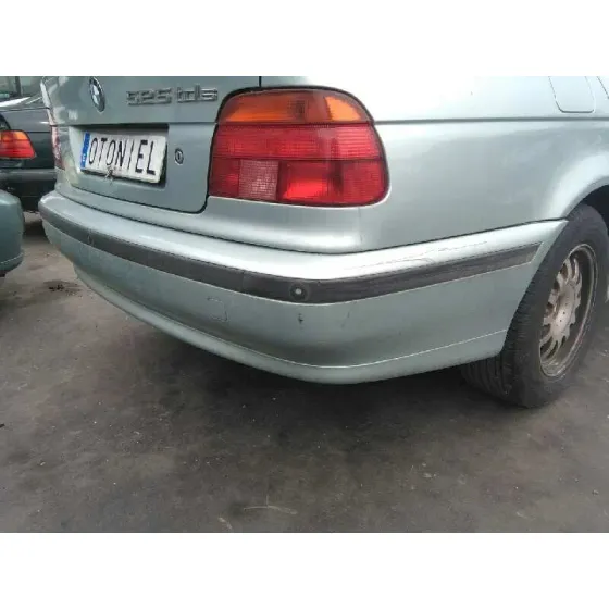 BMW SERIE 5 BERLINA (E39) '1997 525TDS VERDE