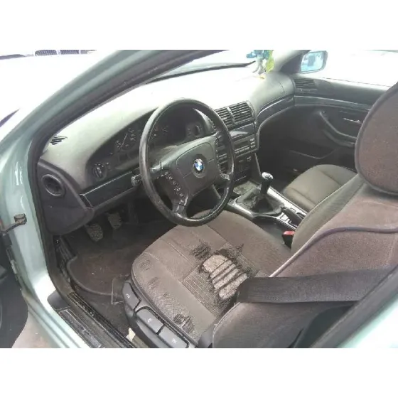 BMW SERIE 5 BERLINA (E39) '1997 525TDS VERDE