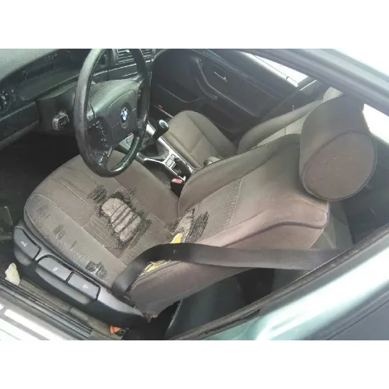 BMW SERIE 5 BERLINA (E39) '1997 525TDS VERDE
