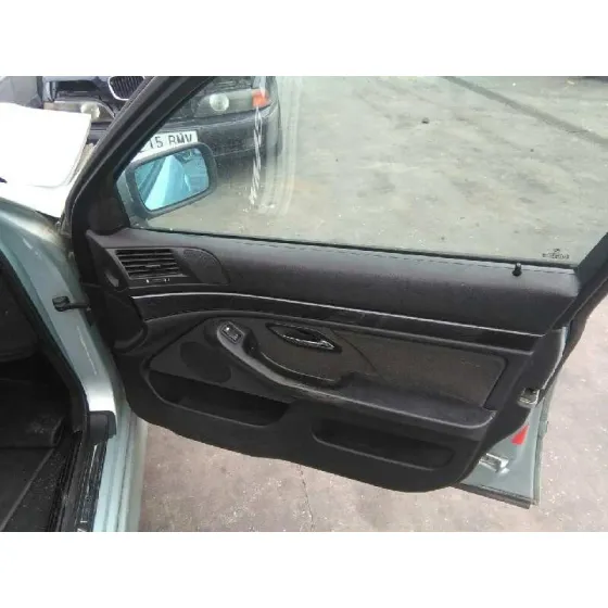 BMW SERIE 5 BERLINA (E39) '1997 525TDS VERDE