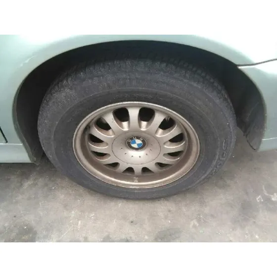 BMW SERIE 5 BERLINA (E39) '1997 525TDS VERDE