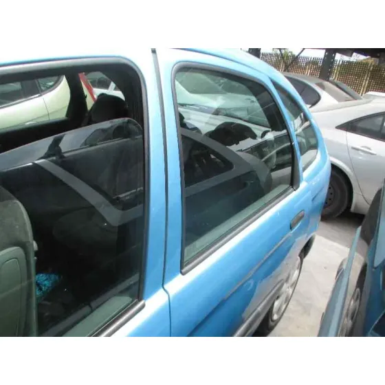 CITROEN XSARA PICASSO '2000 2.0 HDI CAT (RHY / DW10TD) AZUL CLARO
