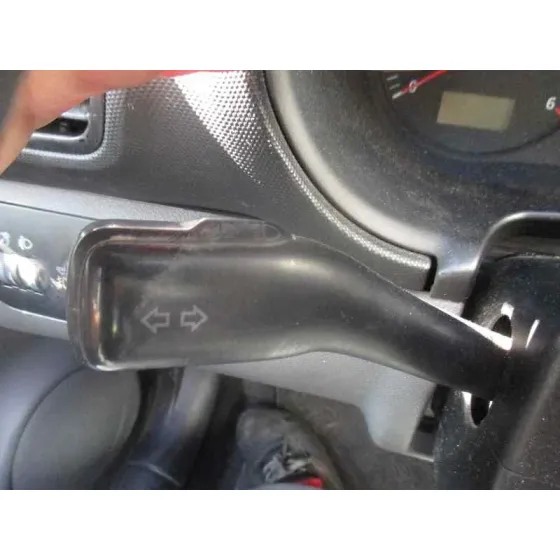 SEAT LEON (1M1) '2000 SIGNO VERDE