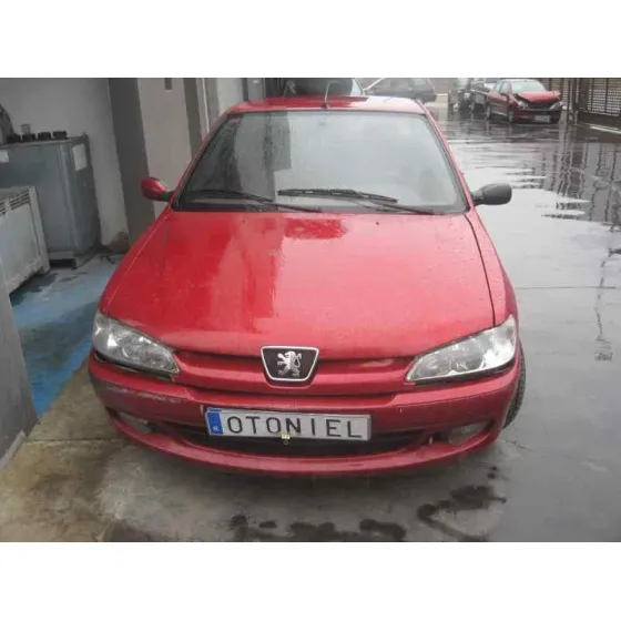 PEUGEOT 306 BERLINA 3/4/5 PUERTAS (S2) '1999 BOULEBARD ROJO