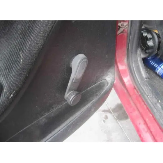 PEUGEOT 306 BERLINA 3/4/5 PUERTAS (S2) '1999 BOULEBARD ROJO