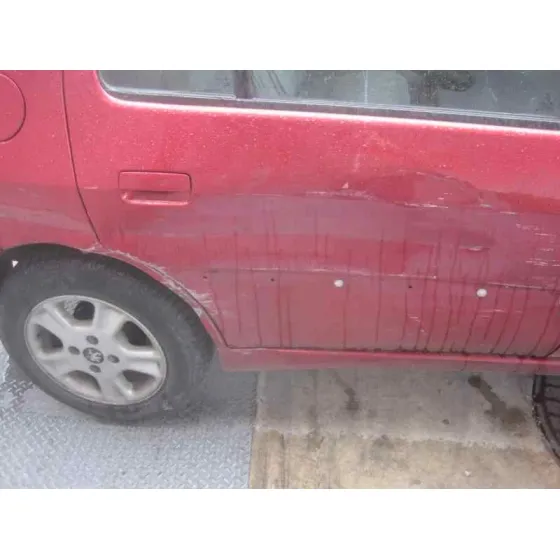 PEUGEOT 306 BERLINA 3/4/5 PUERTAS (S2) '1999 BOULEBARD ROJO