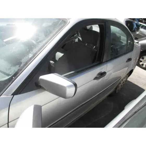 BMW SERIE 3 BERLINA (E46) '1999 320D PLATA