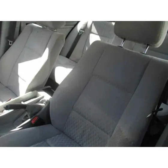 BMW SERIE 3 BERLINA (E46) '1999 320D PLATA