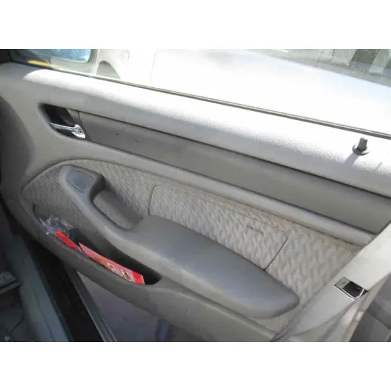 BMW SERIE 3 BERLINA (E46) '1999 320D PLATA