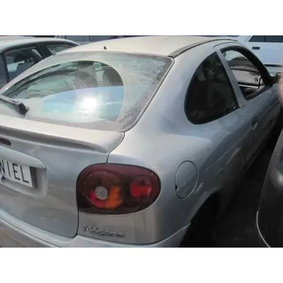 RENAULT MEGANE I COUPE FASE 2 (DA..) '2000 1.4 16 V DYNAMIQUE PLATA