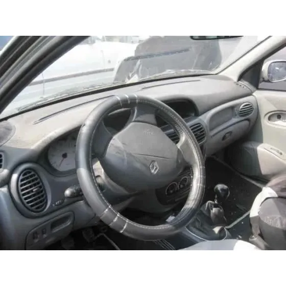 RENAULT MEGANE I COUPE FASE 2 (DA..) '2000 1.4 16 V DYNAMIQUE PLATA