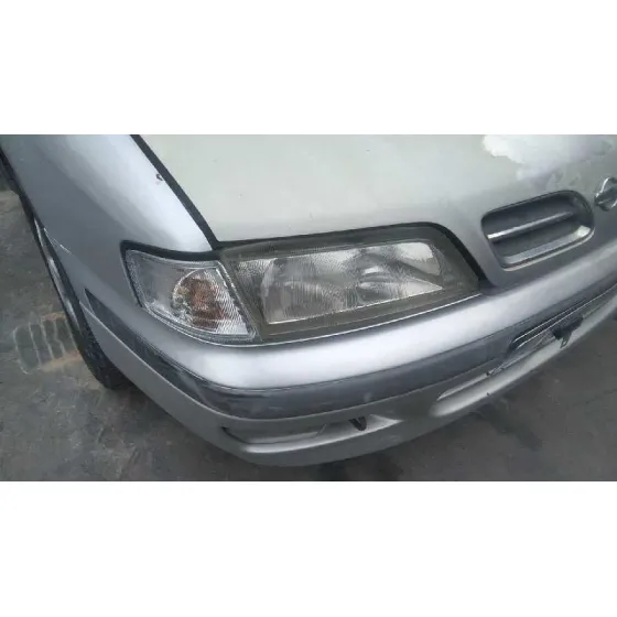 NISSAN PRIMERA BERLINA (P11) '1999 1.6 16V CAT PLATA