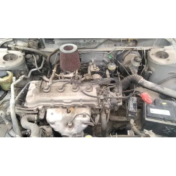 NISSAN PRIMERA BERLINA (P11) '1999 1.6 16V CAT PLATA